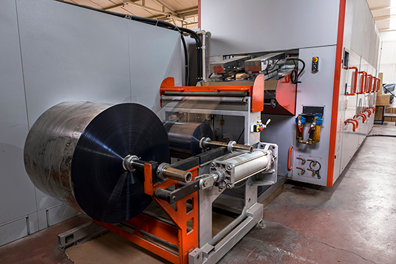Thin gauge roll fed thermoforming
